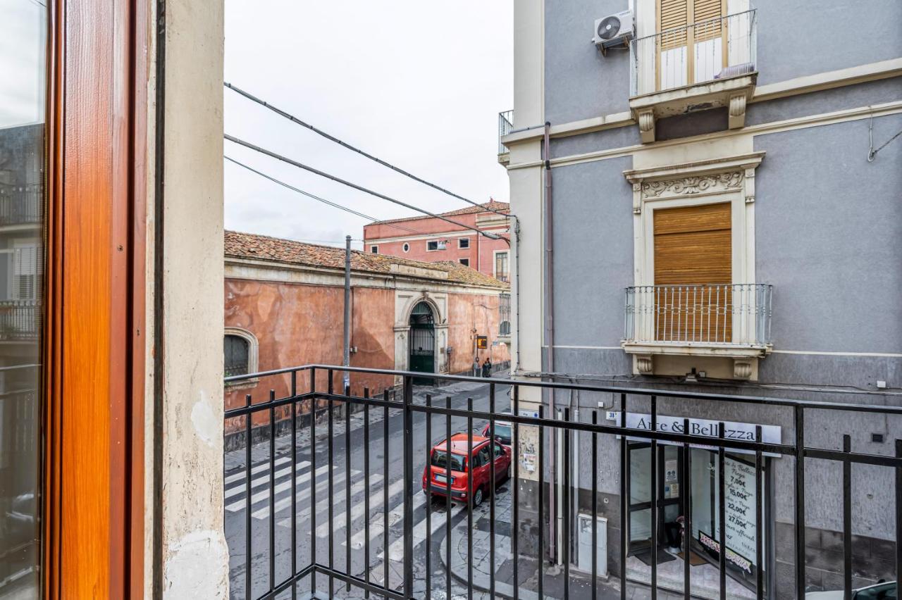 Catania Central And Comfy Apartments Exterior photo
